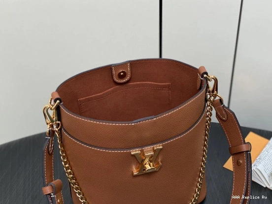 AAA Pruses Bags x Lock 12CM x and 20.5 20 LOUIS Walk - VUITTON 0814